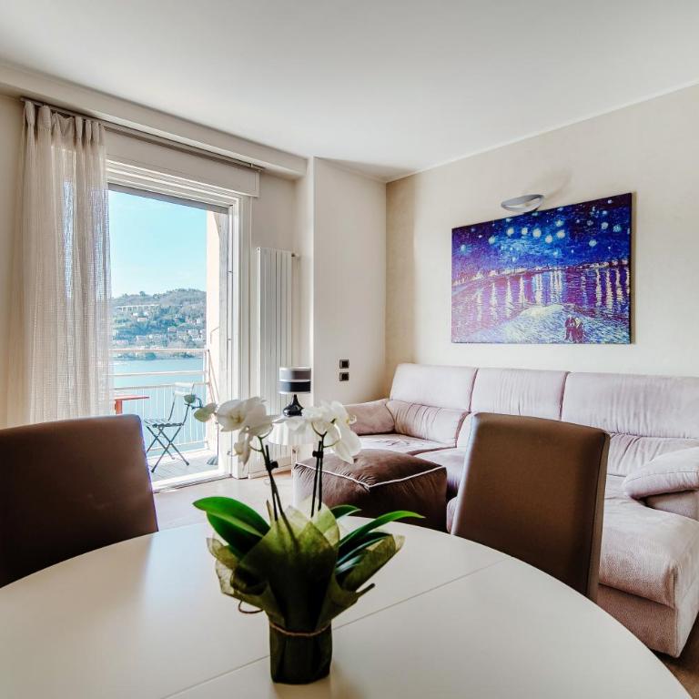 Magic Lake -Downtown Como - Two-Bedroom Apartment - 6
