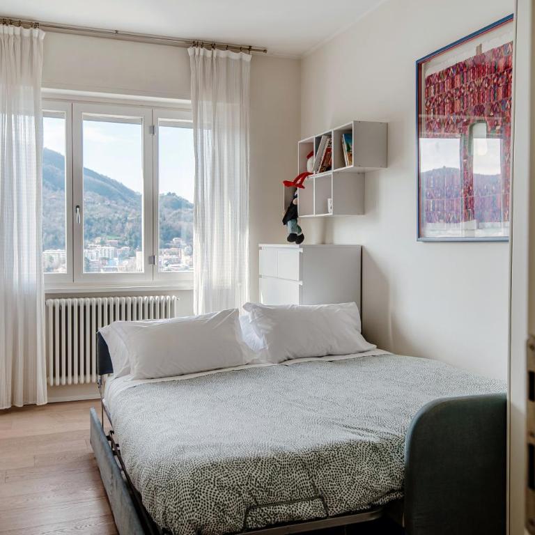 Magic Lake -Downtown Como - Two-Bedroom Apartment - 9