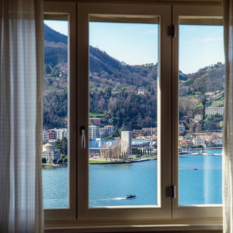 Magic Lake -Downtown Como - Two-Bedroom Apartment - 14