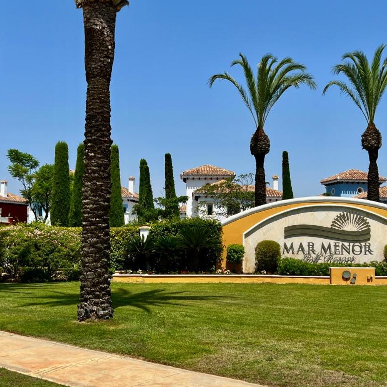 Chic Modern Villa With Heated Pool & Scenic Views - Villa de 3 dormitorios - 29