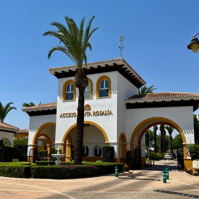 Chic Modern Villa With Heated Pool & Scenic Views - Villa de 3 dormitorios - 43