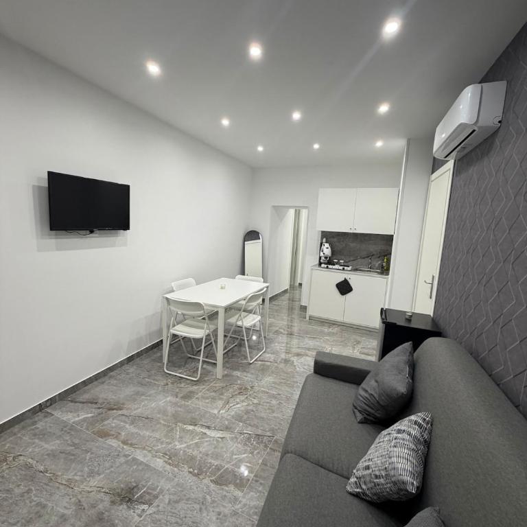 Sorrentino Apartments Large Comfort - Appartamento con 2 Camere da Letto - 3