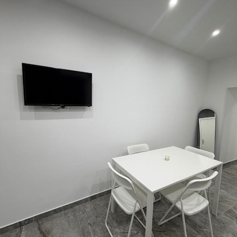 Sorrentino Apartments Large Comfort - Appartamento con 2 Camere da Letto - 20