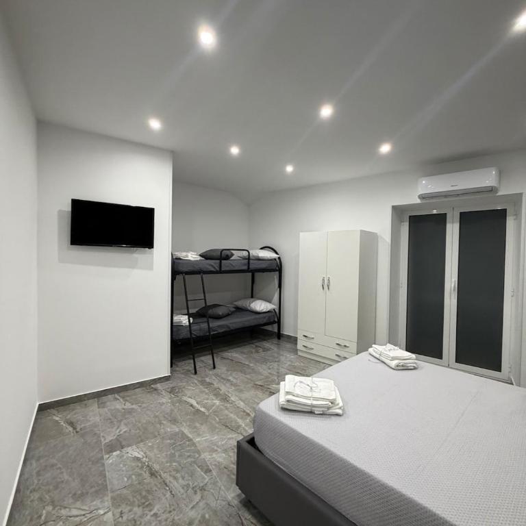 Sorrentino Apartments Large Comfort - Appartamento con 2 Camere da Letto - 21