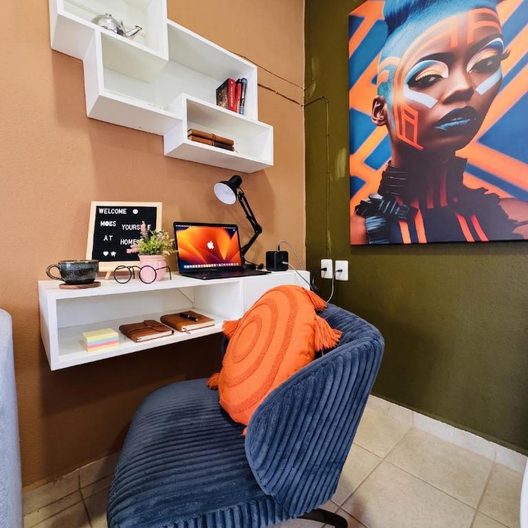 Polly's Home Aralias Boutique GuestHouse & PrivateSuites - Habitación Doble Deluxe con balcón - 10