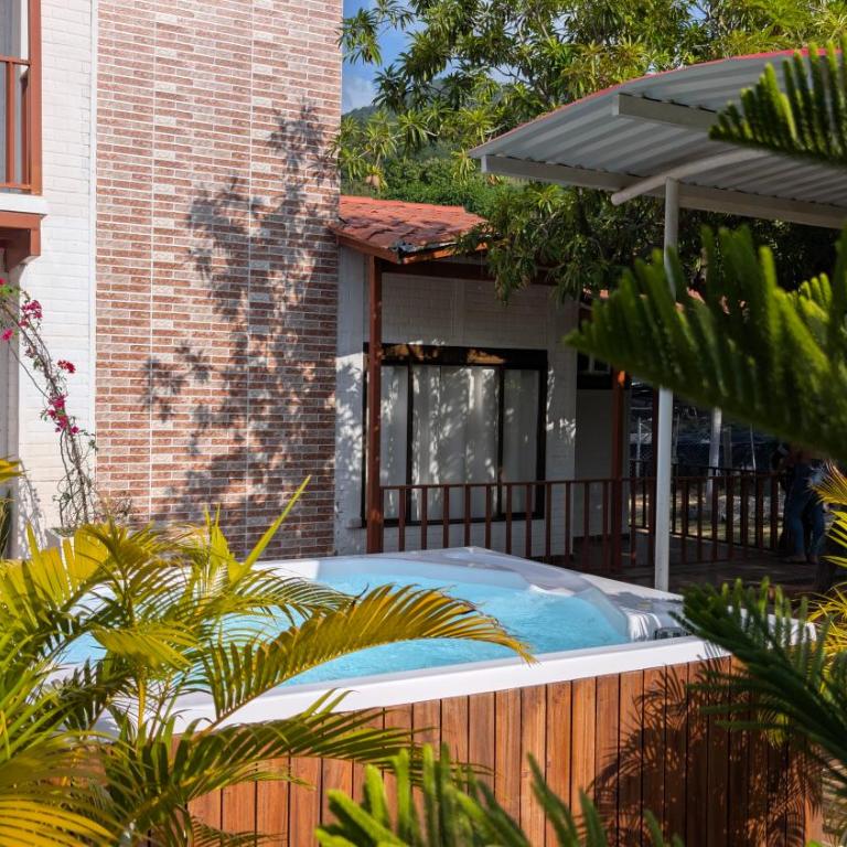 Villa Jardín Con piscina y jacuzzi - Casa de 4 dormitorios - 7