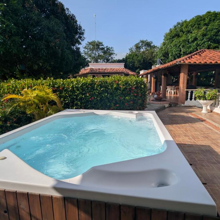 Villa Jardín Con piscina y jacuzzi - Casa de 4 dormitorios - 6