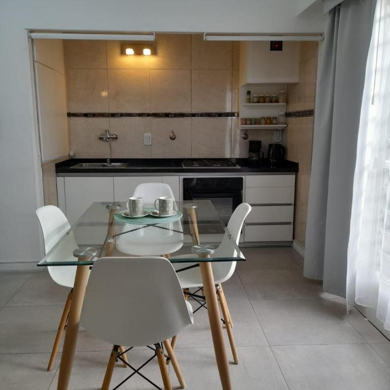 Dpto 3 Dormitorios en La Plata Diseño y Confort - Apartamento de 3 dormitorios - Planta Alta - 4