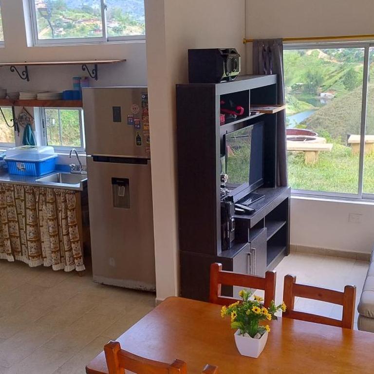Villa con jacuzzi y vista al lago - Three-Bedroom Villa - 22