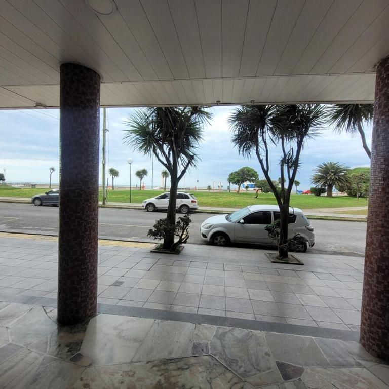 2 ambientes frente al mar zona La Perla - Apartamento de 1 dormitorio - 2
