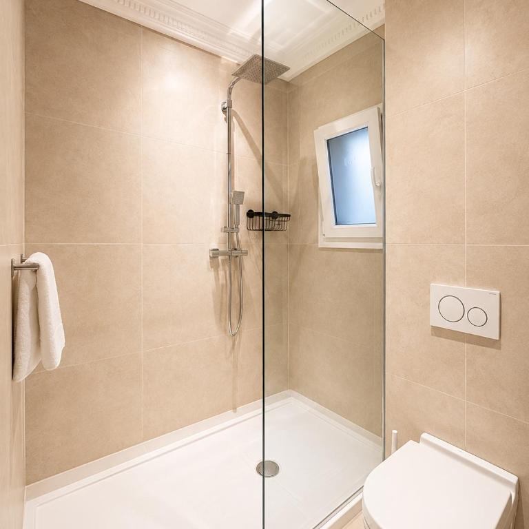 PORT DE NICE - 2 Pièces avec JARDIN - 4 Personnes - Appartement 1 Chambre - Vue sur Jardin - 29