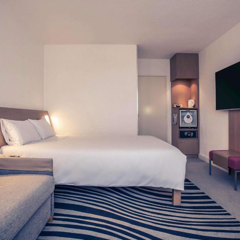 Novotel Bourges - Chambre Supérieure avec Lit Queen-Size et Canapé-lit Double - 3