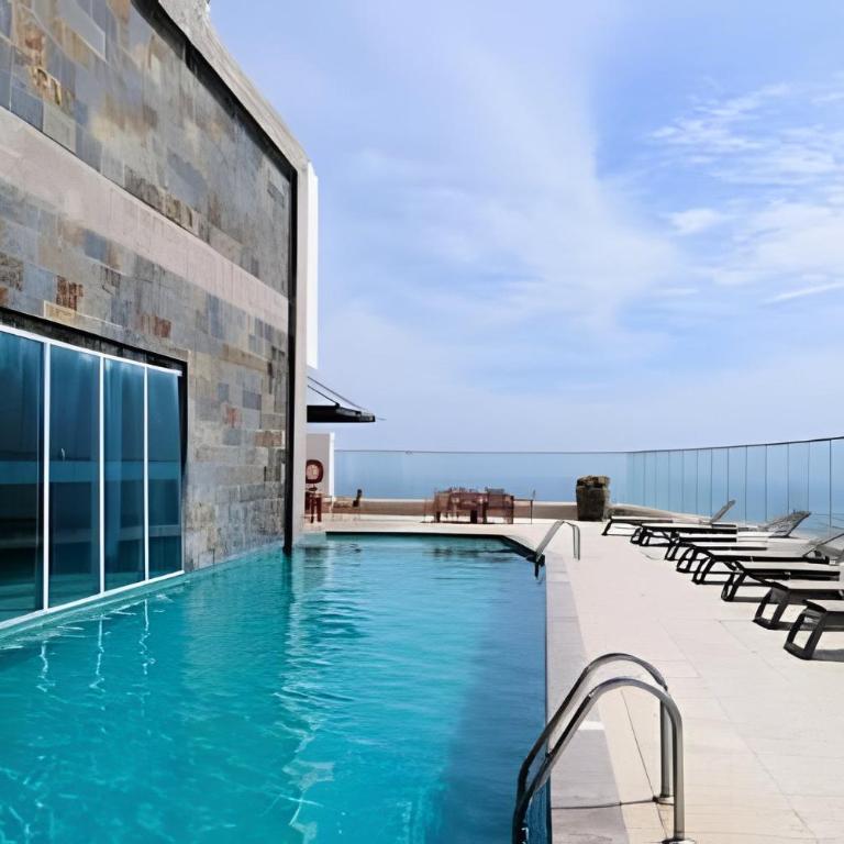 PHENOMENAL 2 Bedroom Suite with oceanview balcony! - Two-Bedroom Apartment - 25