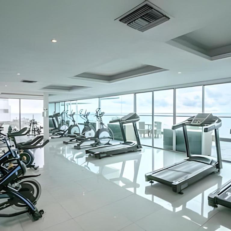PHENOMENAL 2 Bedroom Suite with oceanview balcony! - Two-Bedroom Apartment - 31