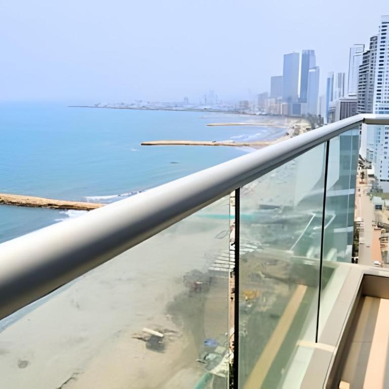 PHENOMENAL 2 Bedroom Suite with oceanview balcony! - Two-Bedroom Apartment - 33
