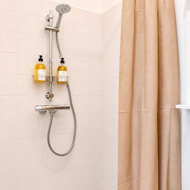 Studio Cosy face au Château des Ducs - Gare a 5 min - Apartment mit 1 Schlafzimmer - 6