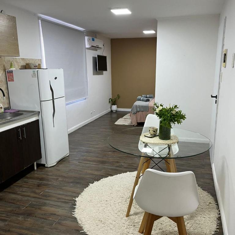 Monoambiente Lavalle Lujan - Apartamento de 1 dormitorio - 1