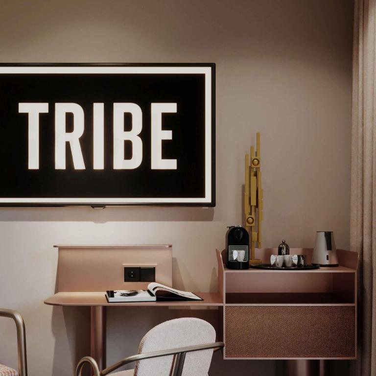 TRIBE Strasbourg Centre Gare - TRIBE Extra Double Room with Balcony - 3