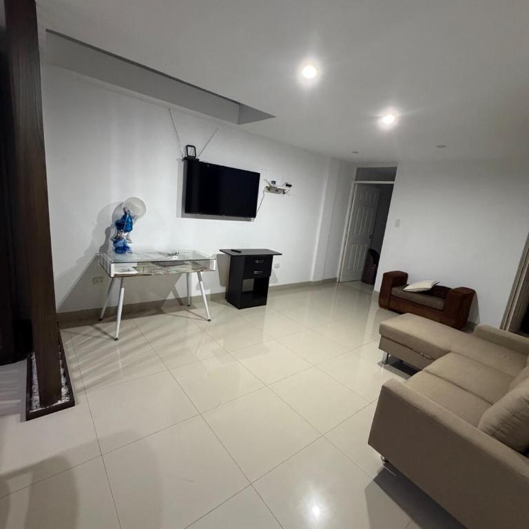 Departamento en alquiler de estreno en Nuevo Chimbote - Apartamento - 1