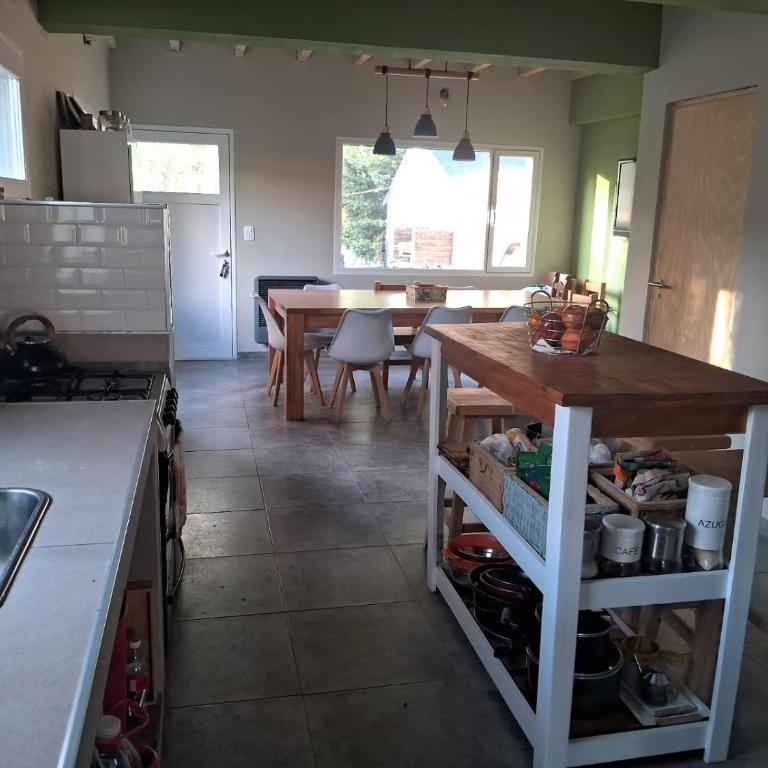 Cabaña con costa de arroyo - Four-Bedroom House - 15