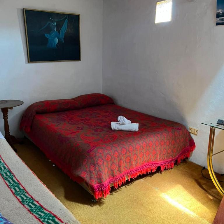 Hostal Hogar del viajero - Triple Room - 1