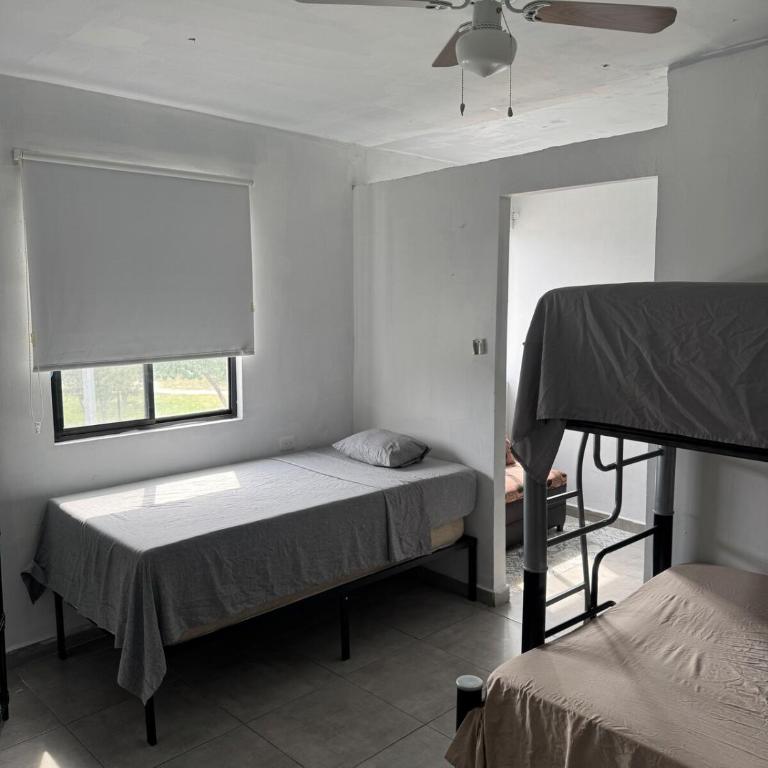 Apartment with memory foam beds AC And Wi-Fi - One-Bedroom Apartment - 3