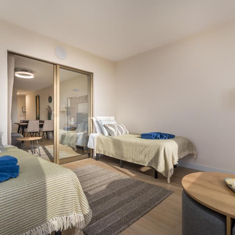 Castle Harbour SUN & FUN - RENEWED! heated pool, fibre net, 2 bedrooms - Appartement 2 Chambres - 26