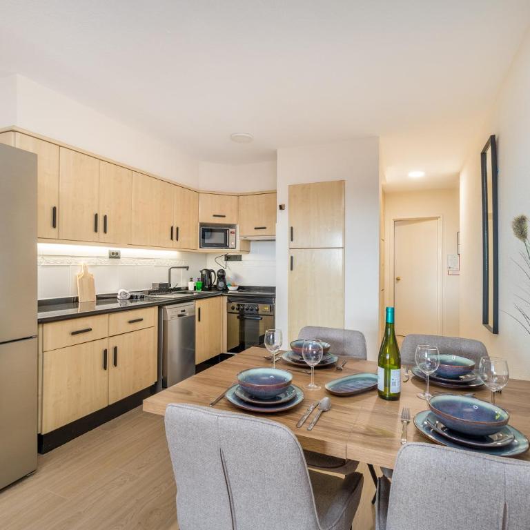 Castle Harbour SUN & FUN - RENEWED! heated pool, fibre net, 2 bedrooms - Appartement 2 Chambres - 10