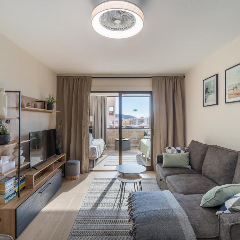 Castle Harbour SUN & FUN - RENEWED! heated pool, fibre net, 2 bedrooms - Appartement 2 Chambres - 4