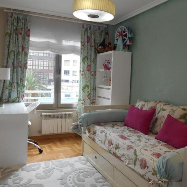 Gascona, Casco Antiguo y Garaje - Two-Bedroom Apartment - 11