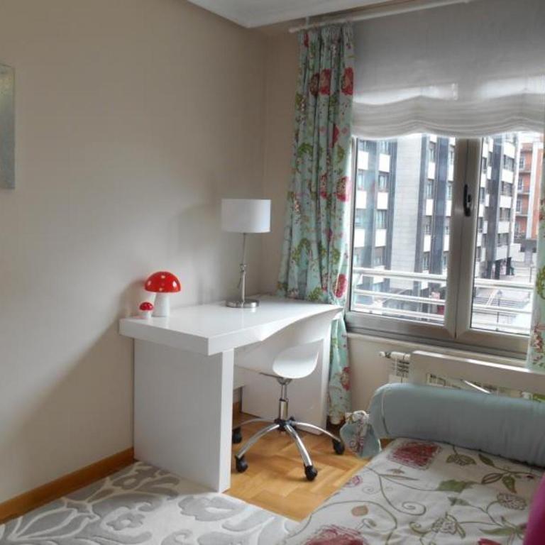 Gascona, Casco Antiguo y Garaje - Two-Bedroom Apartment - 23