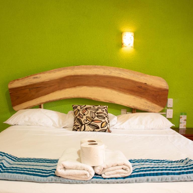 Casa San Jerónimo - Habitación con cama extragrande. - 13