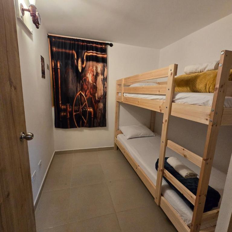 Apartamento elegante en el corazón del pueblo - Three-Bedroom Apartment - 4