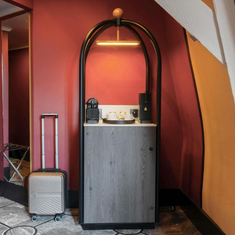 Grand Hotel des Brotteaux Lyon - Handwritten Collection - Chambre de Luxe avec Lit King-Size - 5