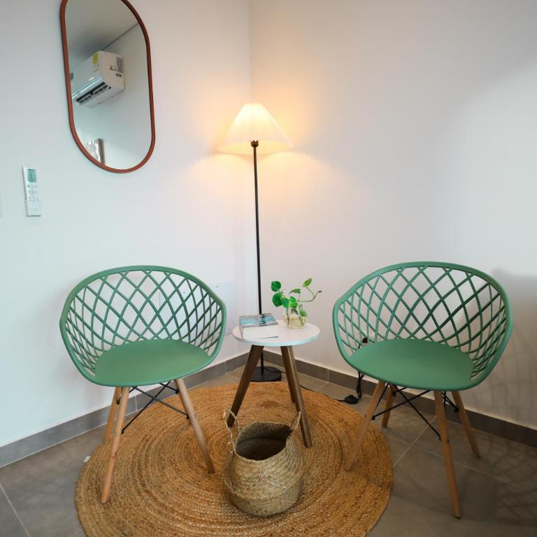 A 100 metros de la playa Terraza con Piscina Infinita y vista al mar - Apartamento de 2 dormitorios - 67