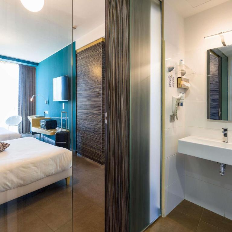 ibis Styles Catania Acireale - Suite Deluxe con 2 Letti Matrimoniali - 9