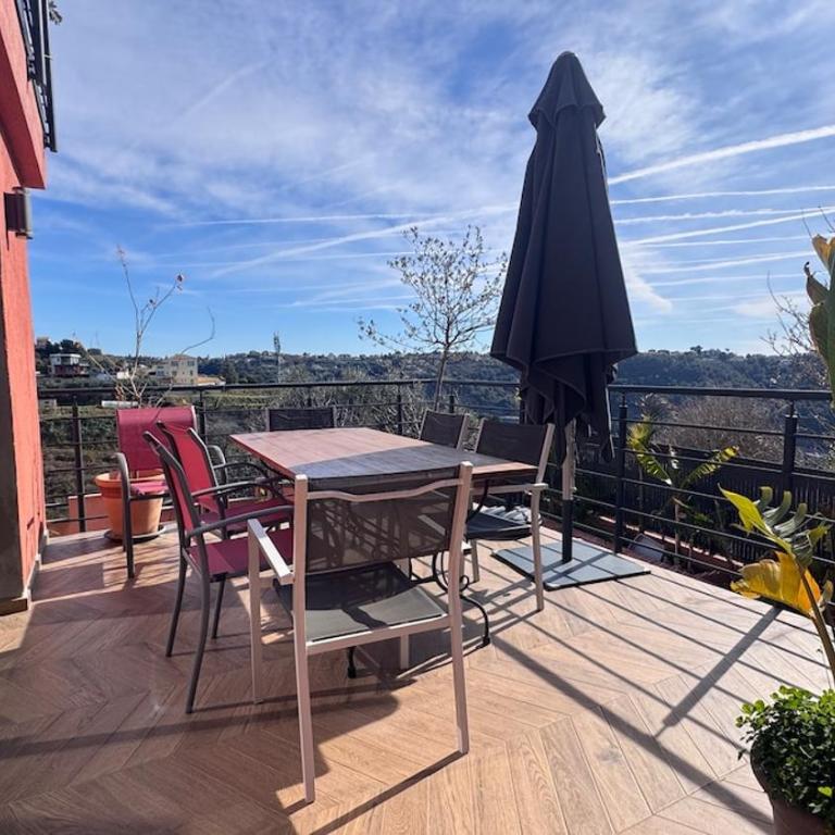 Nice, collines, Château de Crémat, villa, jacuzzi - Appartement 2 Chambres - 14