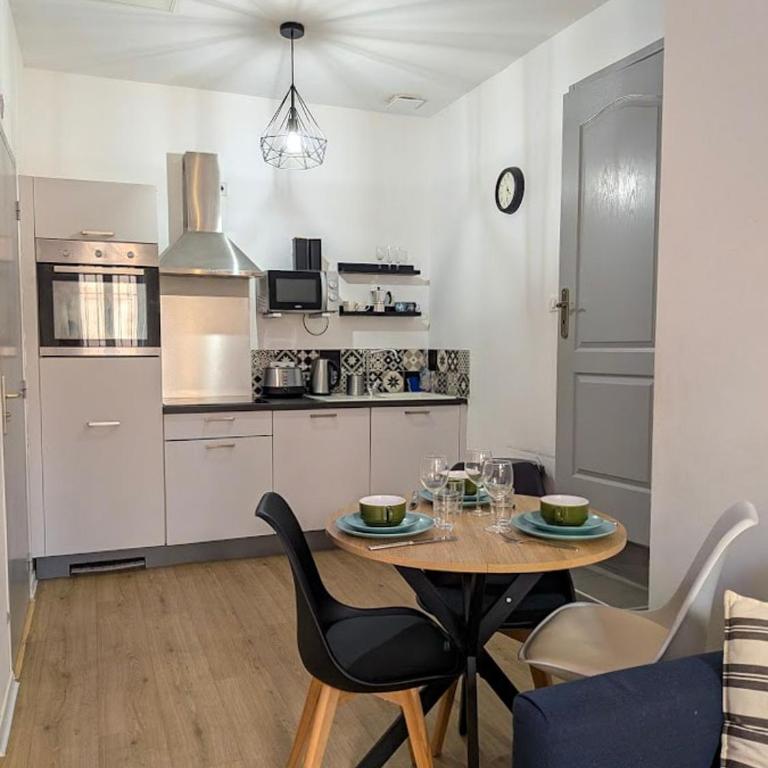 T2 cosy et climatisé, rdc rue calme, au cœur d'Aix - Apartment mit 1 Schlafzimmer - 10