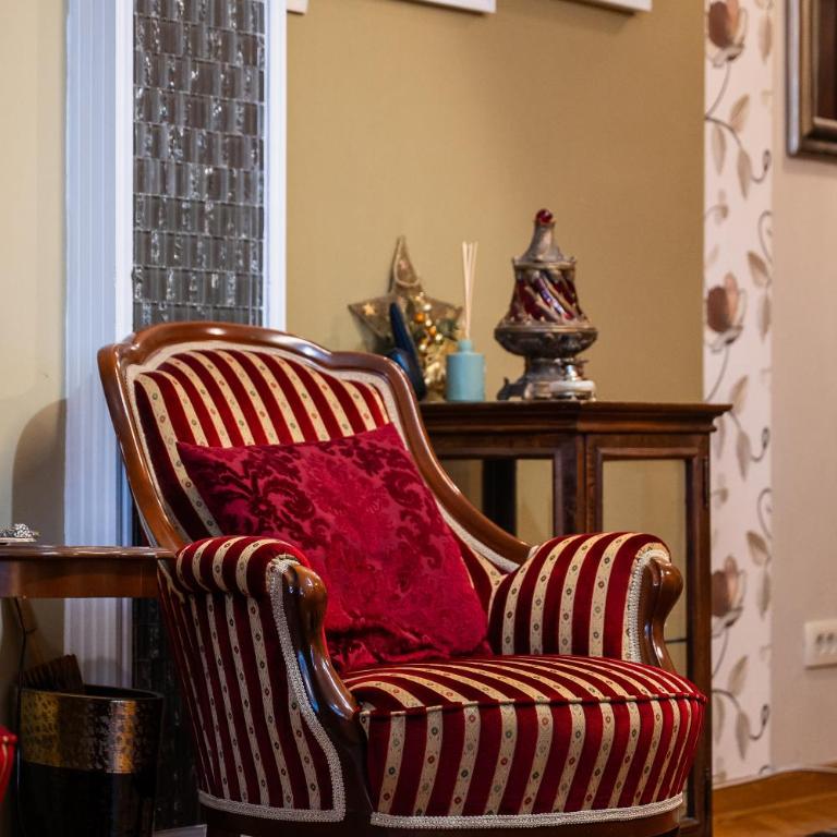Apartment Ljiljana across from the Fountain - New Belgrade - Apartment - 23