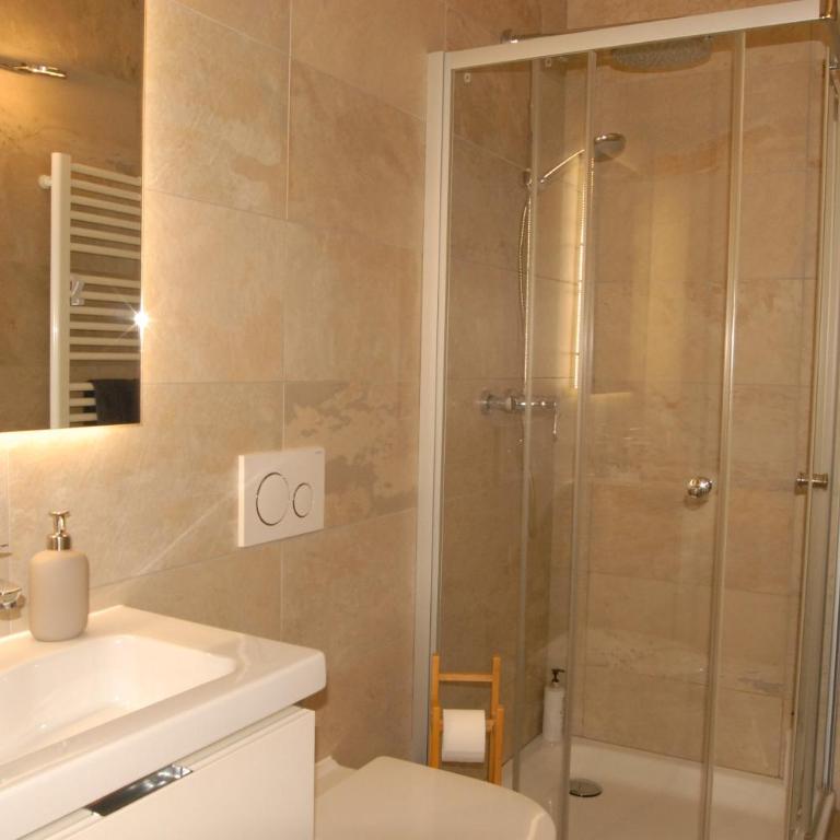 Chalets Vacances - Ferienhaus - 12