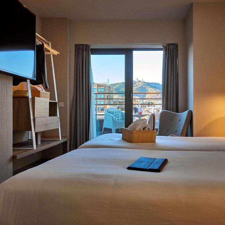 Mercure Barcelona Condor - Privilege Double Room - 3