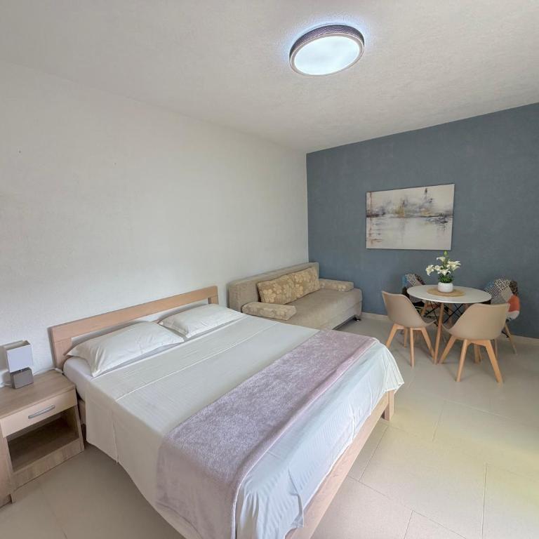 Apartments Lj - Studio - 4