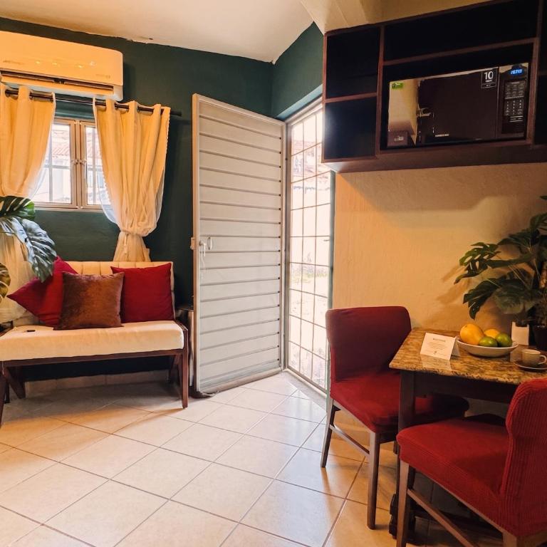 Polly's Home Aralias Boutique GuestHouse & PrivateSuites - Habitación Doble Deluxe - 18