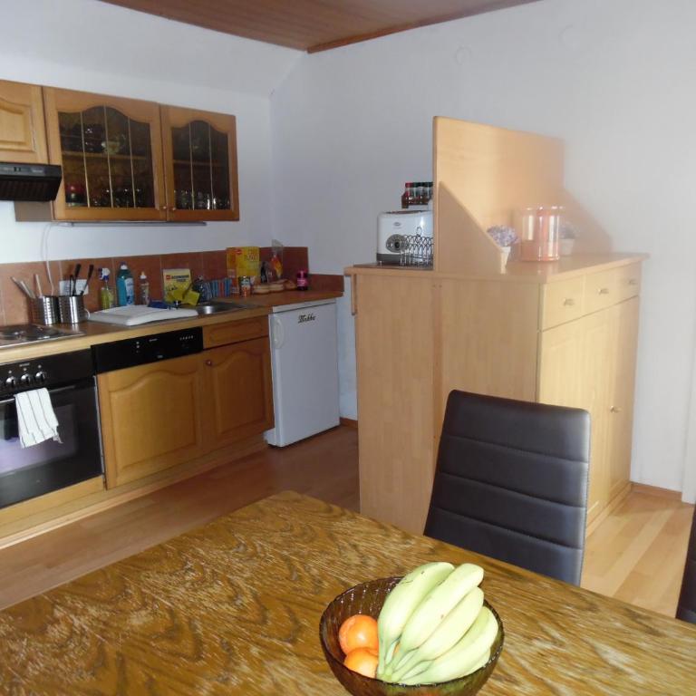 FeWo Katie - Apartment mit Blick auf die Berge - 10