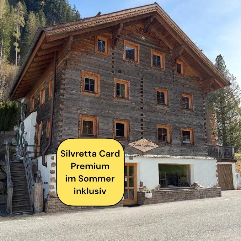 Uriges Alpen-Apartment Juen Stefan - Silvretta Premium Card inklusiv - Apartment mit 4 Schlafzimmern - 1