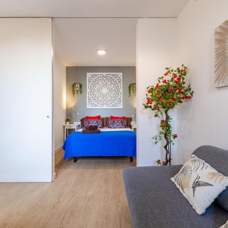 Amazing Apartment 2 rooms 15' Bcn Center - Fira Barcelona - Two-Bedroom Apartment - 24
