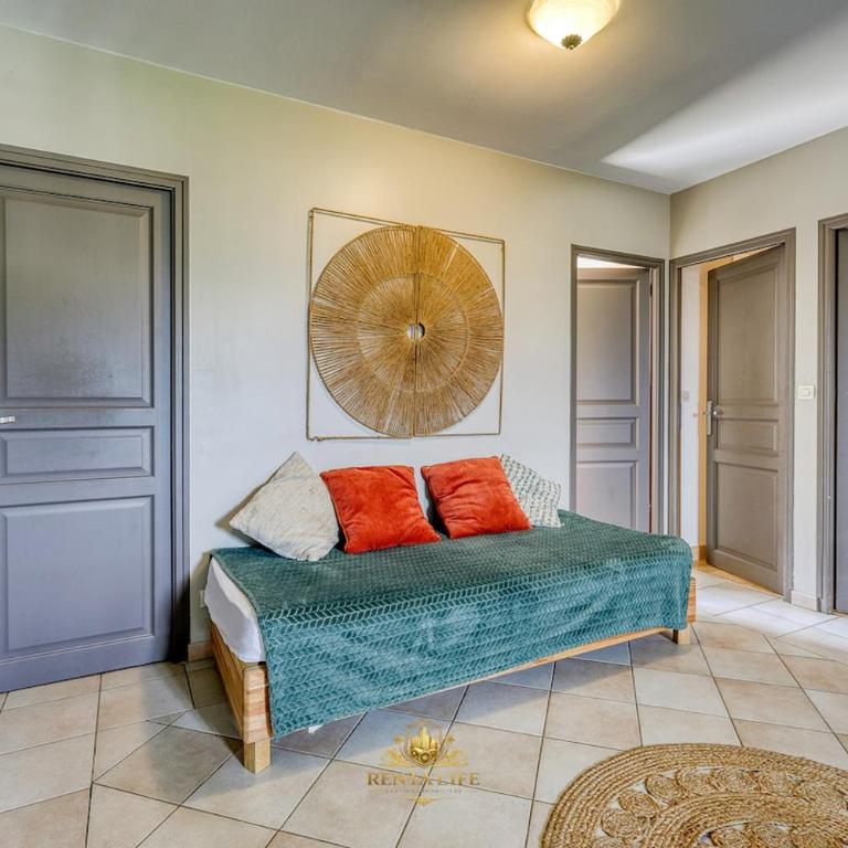Serrissiens Verger, 5-room house, 15 min from Disneyland - Villa - 11
