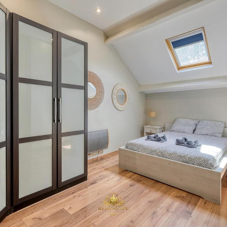Serrissiens Verger, 5-room house, 15 min from Disneyland - Villa - 17
