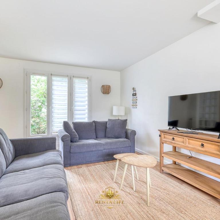 Serrissiens Cordeliers, 5-room house, 15 min from Disney - Maison 4 Chambres - 15