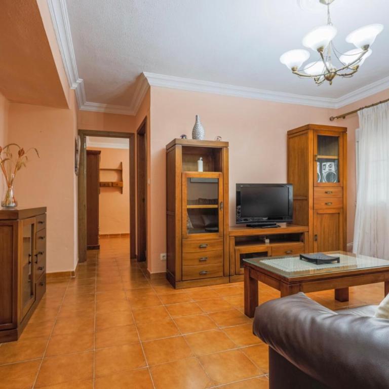 El reencuentro de Cádiz - Three-Bedroom Apartment - 12